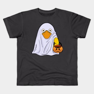 cute halloween ghost duck holding a pumpking Kids T-Shirt